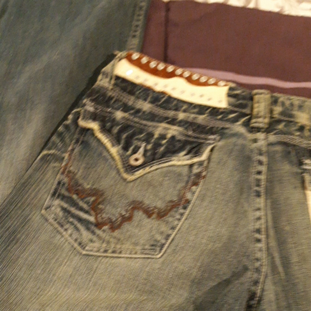 Jeans - Picture 8 of 8